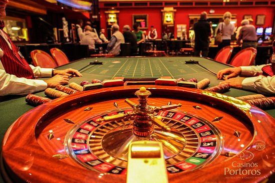 Play online casino games